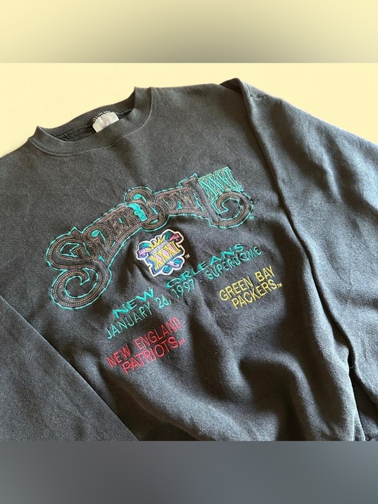 LOGO 7 Other - Vintage Super Bowl XXXI Sweatshirt Green Bay Packers vs Patriots Men’s L